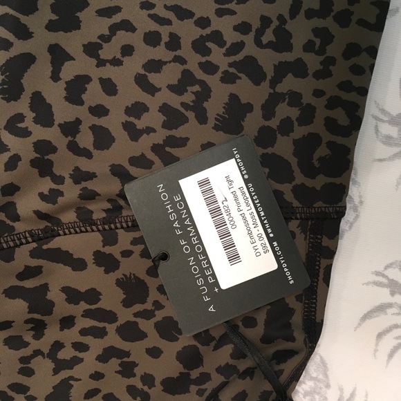 NWT  DYI Sport Moss Leopard. - Picture 3 of 9